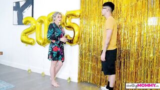 CheatingMommy - Cory Chase - Stepmoms New Years Glory Hole